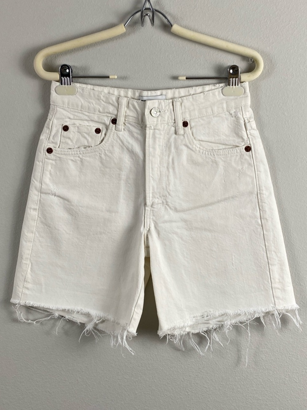 Zara Distressed Denim Jean Short | High Waist, 5 Pockets | White